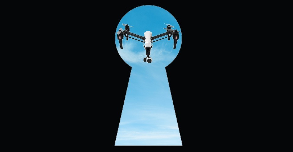 politie bewoners t ven bespied door drone quadcopter