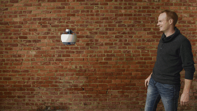 Fleye, de vliegende drone van de toekomst Fleye, de vliegende drone van de toekomst