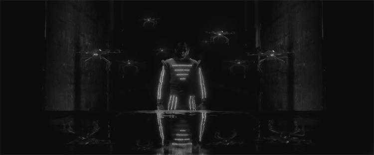 Nieuw leven in drone entertainment show This is AIR Nieuw leven in drone entertainment show This is AIR