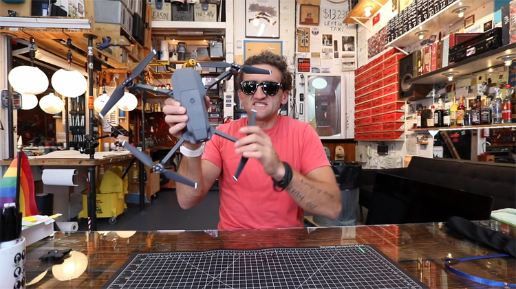 Casey Neistat test nieuwe DJI Mavic Pro drone Casey Neistat test nieuwe DJI Mavic Pro drone