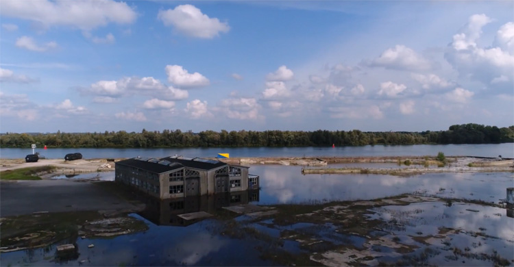 Restant Suikerfabriek Puttershoek gefilmd met DJI Phantom 4 Pro